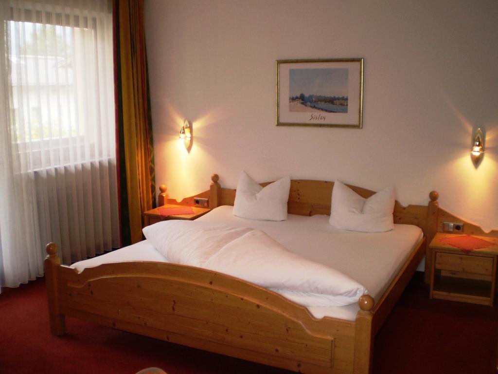 Apart Hotel Garni Strasser Zell am Ziller Pokój zdjęcie