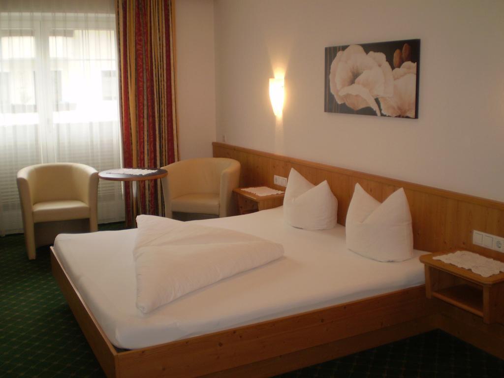Apart Hotel Garni Strasser Zell am Ziller Pokój zdjęcie
