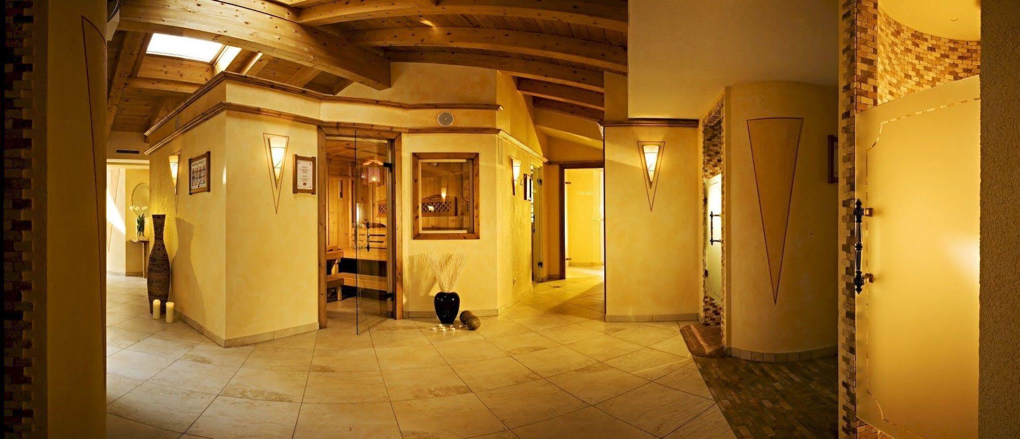 Apart Hotel Garni Strasser Zell am Ziller Zewnętrze zdjęcie